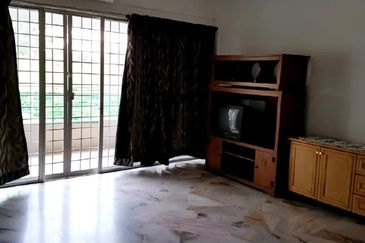 Baiduri Apartment @ Desa Pandan