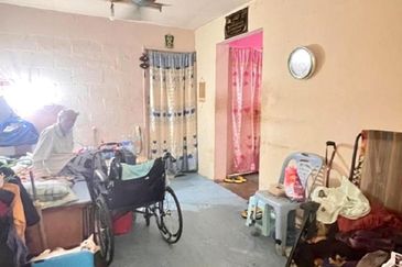 Flat Pandan Jaya Blok L13