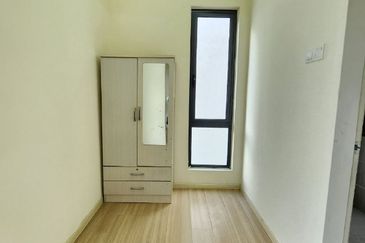 Crescent Park Townvilla