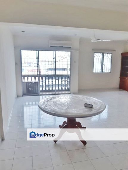 PRICE REDUCED FROM RM380K TO RM360K 🔥  FOR SALE ‼️   Sri Camellia Duplex Apartment @ KAJANG, Selangor, Kajang
