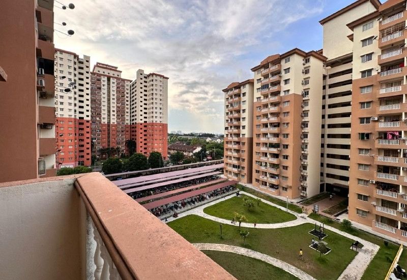 Sri Lavender Apartment