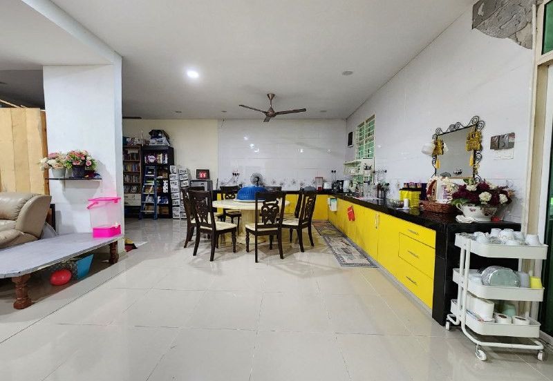 FOR SALE ‼️  [EXTENDED + RENOVATED] Single Storey Bungalow Desa Pinggiran Putra Kajang