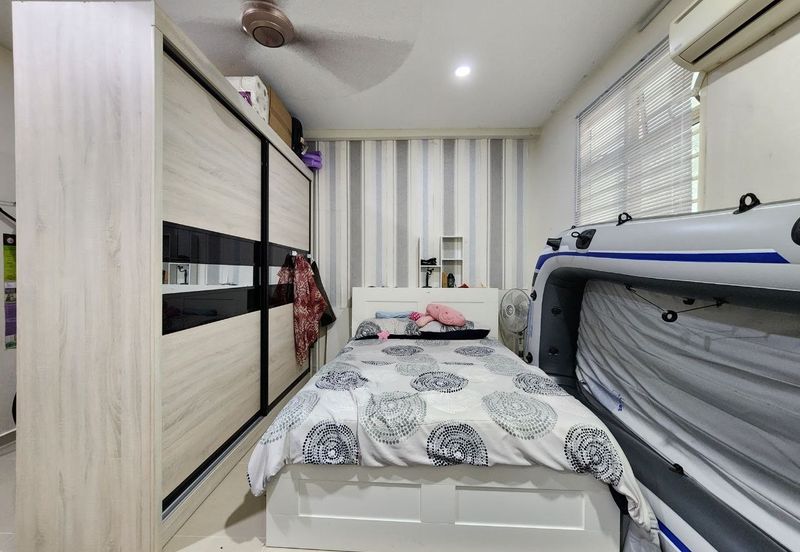 FOR SALE ‼️  [EXTENDED + RENOVATED] Single Storey Bungalow Desa Pinggiran Putra Kajang