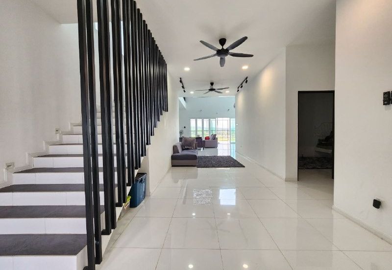 FOR SALE ‼️    [MODERN CONCEPT] Double Storey Bungalow @ Persiaran Puncak Mekar, Sungai Merab