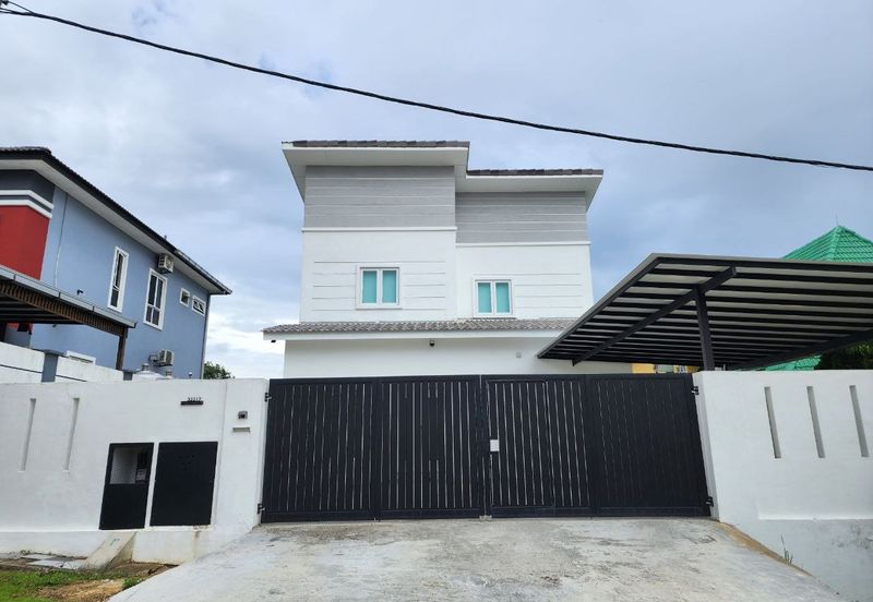 FOR SALE ‼️    [MODERN CONCEPT] Double Storey Bungalow @ Persiaran Puncak Mekar, Sungai Merab