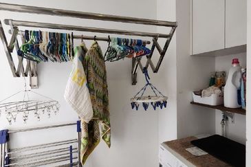 For Sale! [GROUND UNIT] RENOVATED Townhouse Casa Bluebell Cybersouth FULLY RENOVATED 🔥 RUMAH PALING CANTIK 🔥