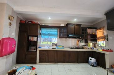 TURUN HARGA RM1.08M ➡️ RM998,800  For sale! [RENOVATED] Freehold Double Storey Semi-D Taman Kajang Impian Seksyen 7 Bandar Baru Bangi