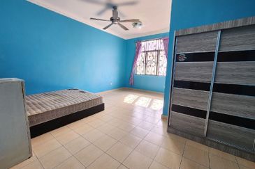 TURUN HARGA RM1.08M ➡️ RM998,800  For sale! [RENOVATED] Freehold Double Storey Semi-D Taman Kajang Impian Seksyen 7 Bandar Baru Bangi