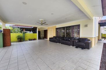 TURUN HARGA RM1.08M ➡️ RM998,800  For sale! [RENOVATED] Freehold Double Storey Semi-D Taman Kajang Impian Seksyen 7 Bandar Baru Bangi