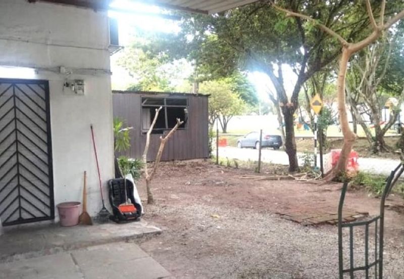 FOR SALE! [CORNER WITH BIG EXTRA LAND] Double Storey Terrace House Pandan Jaya, KL