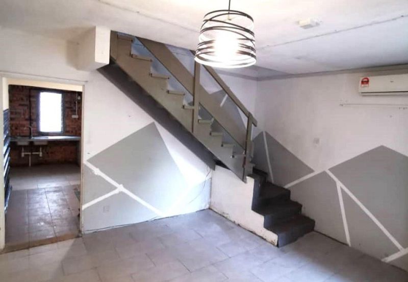 FOR SALE! [CORNER WITH BIG EXTRA LAND] Double Storey Terrace House Pandan Jaya, KL