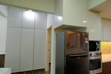 Hijau Apartment (Ukay Heights)