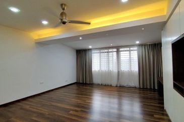 Hijau Apartment (Ukay Heights)