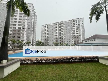  🔥🔥 BELOW MARKET 🔥🔥  WTS / FOR SALE :  Renovated with ID and FItted Furniture Condominium for Sale in Bandar Sunway Petaling Jaya, Selangor, Bandar Sunway