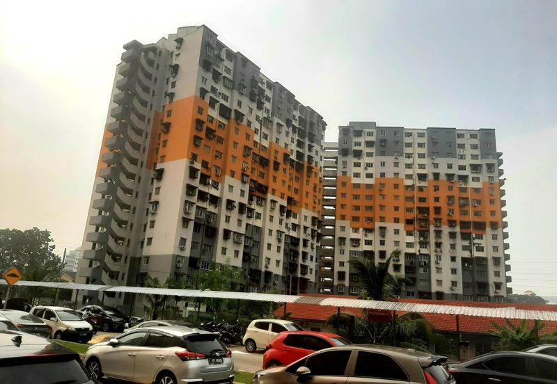 pangsapuri seri panara