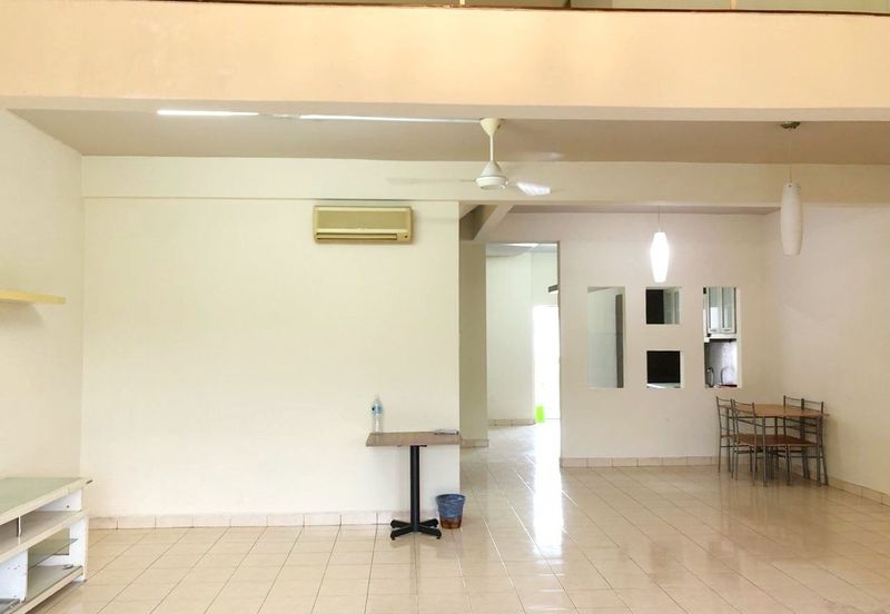 Mandola, Duplex Townhouse