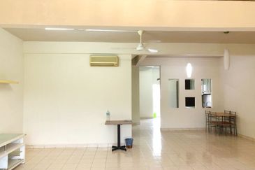 Mandola, Duplex Townhouse