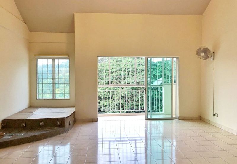 Mandola, Duplex Townhouse