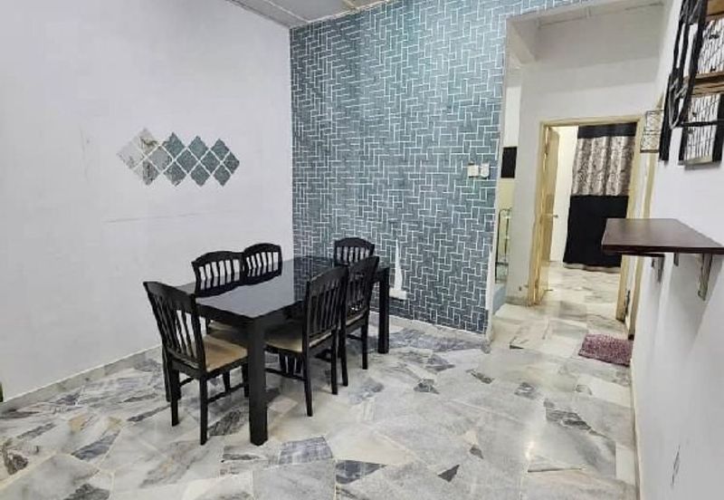 Bandar Tun Hussein Onn