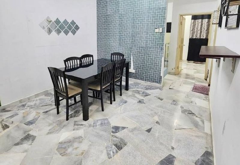 Bandar Tun Hussein Onn