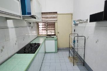 Bandar Tun Hussein Onn