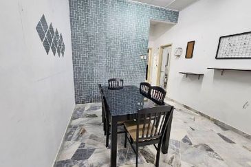 Bandar Tun Hussein Onn