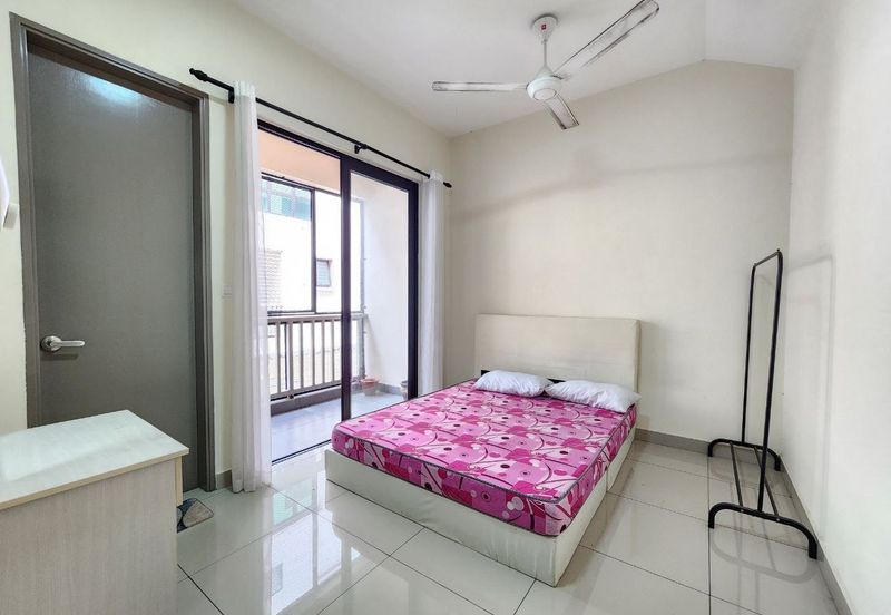 The Strata @ Bandar Puteri Bangi