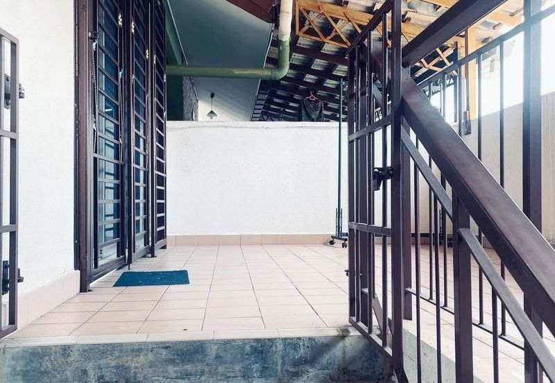 WTS Townhouse Bandar Seri Putra