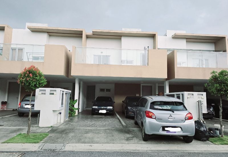 Casa Bluebell @ Cybersouth