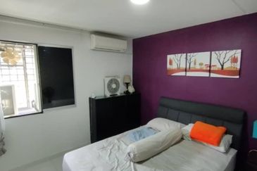 Flat Pandan Jaya Blok L13