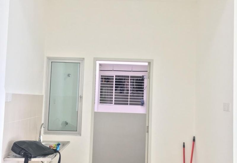 Savanna Executive Suites @ Southville City