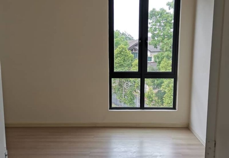 WTL Townhouse Bandar Bukit Mahkota