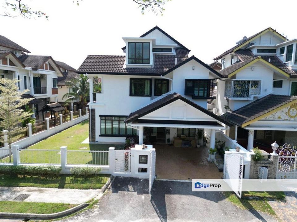 Bangi, 2.5 Storey Semi D Puncak Bangi, Selangor, Bangi
