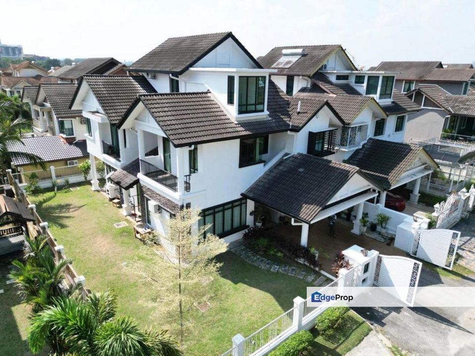 Bangi, 2.5 Storey Semi D Puncak Bangi, Selangor, Bangi