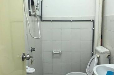 Pangsapuri Angsana, Bandar Mahkota Cheras