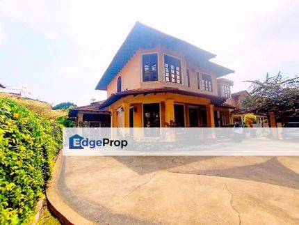  Saujana Impian Golf 2-storey Bungalow with spacious space, Selangor, Kajang