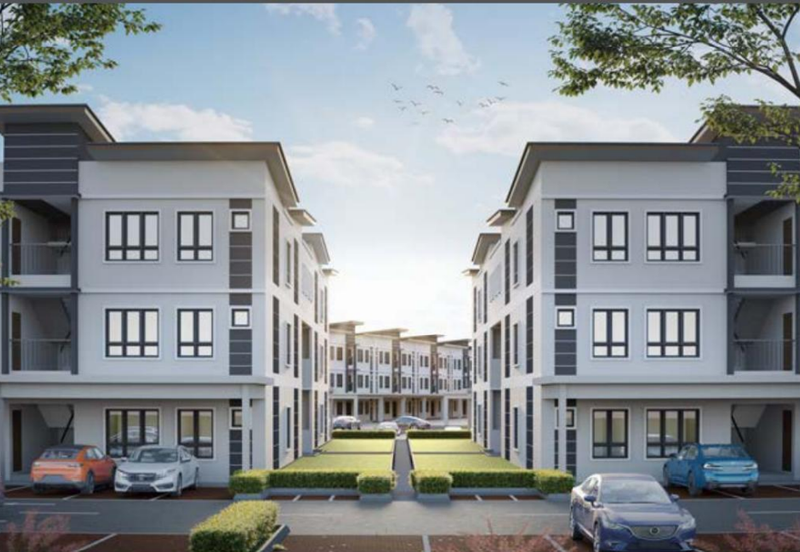 Jenderam Hilir 3 storey townhouse near Putrajaya and Bangi with good price and unit 24 x 45 ft