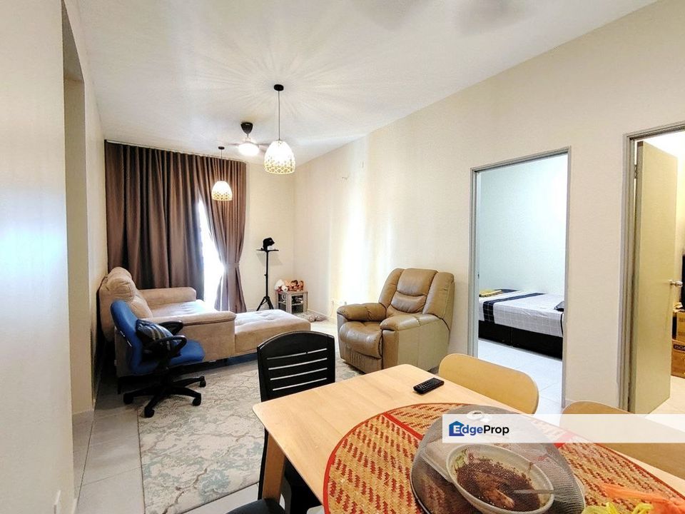 Kajang Service Apartment New Paint 4 modes of Lighting, Selangor, Kajang