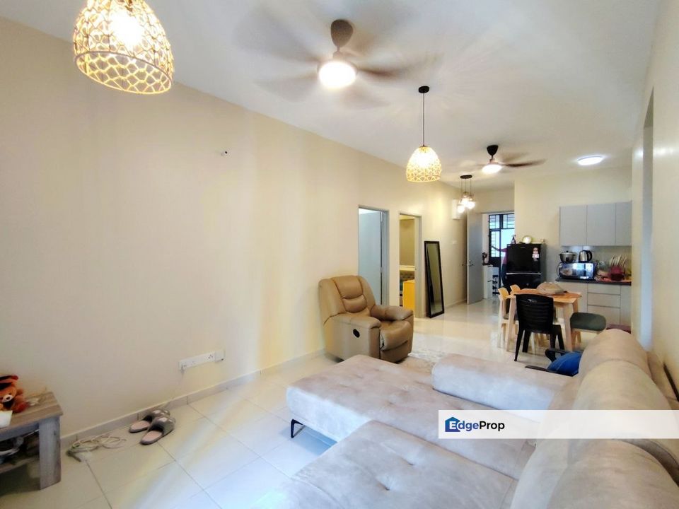 Kajang Service Apartment New Paint 4 modes of Lighting, Selangor, Kajang