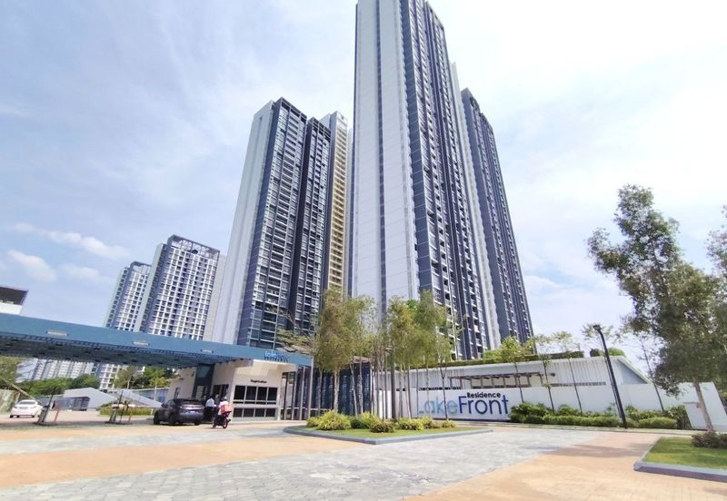 LakeFront Residence Cyberjaya