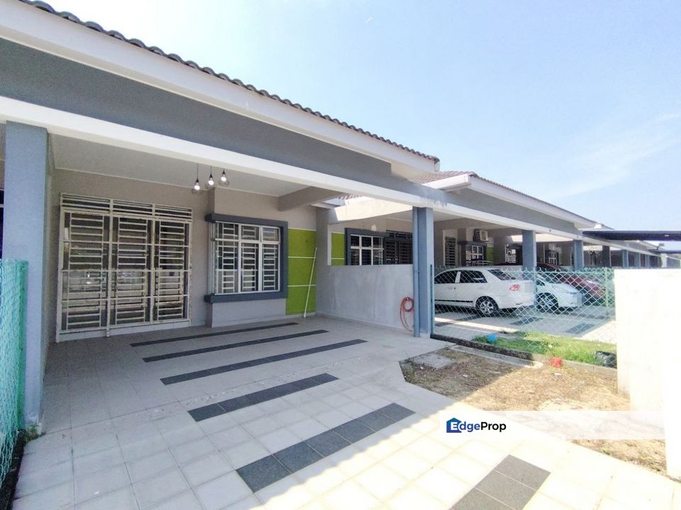 Morib Banting Rumah Teres Tanah Luas, Selangor, Banting
