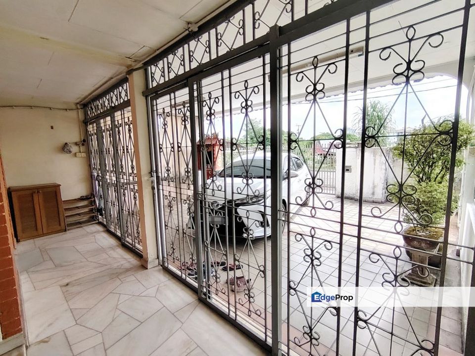 KL South Terrace 2 Storey End Lot Facing Open, Kuala Lumpur, Taman OUG