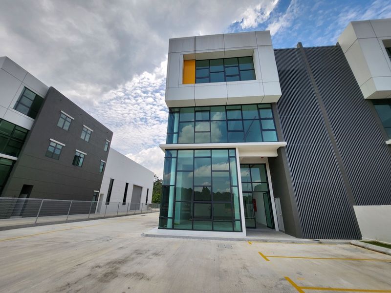 Taman Perindustrian UB Rawang SemiD Factory , Selangor, Rawang