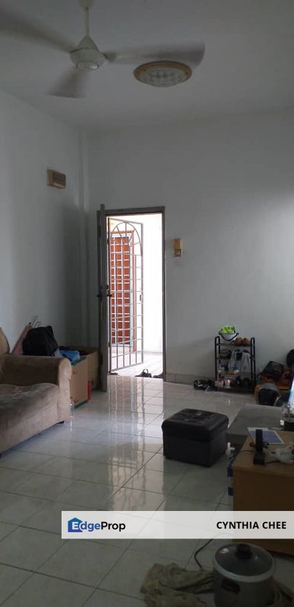 Lotus Apartment with Balcony TO LET, Selangor, Puchong