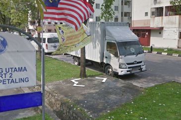 Puchong Utama Court 2