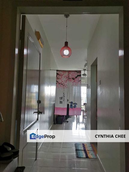 Full Renovated Condominium FOR SALE, Selangor, Bandar Puteri Puchong