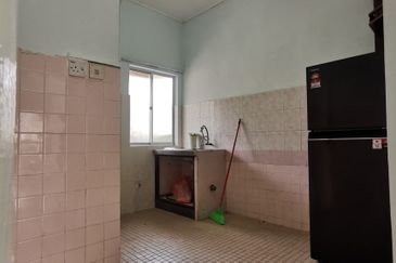 Taman Kinrara Seksyen 1