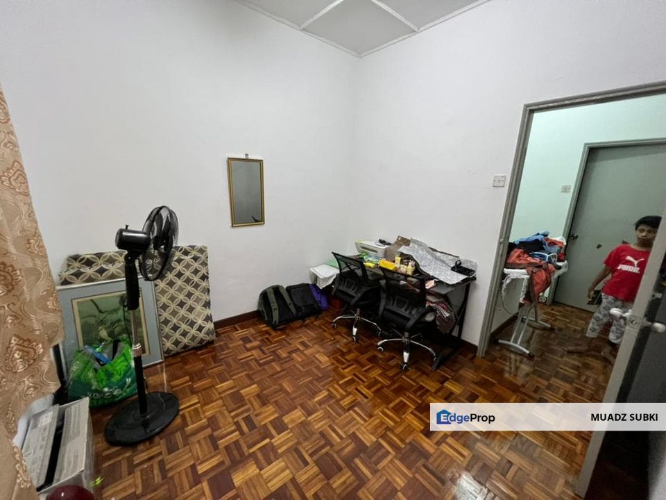 2sty USJ 12 Subang Freehold Cantik, extra 7ft Land, Selangor, USJ