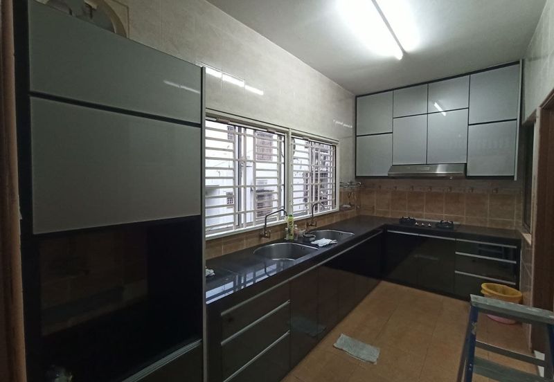 2 sty Lestari Putra Seri Kembangan Non Bumi, End L