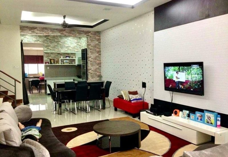 2 sty 16 Sierra Puchong Cantik, Full Reno, Extend 